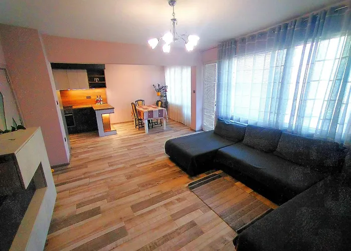 Beachside Center # 3 * Varna